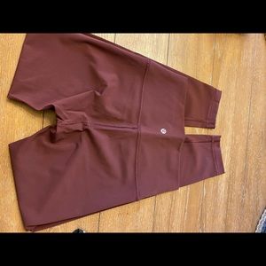 Burgundy Lululemon leggings 25 inch Length.